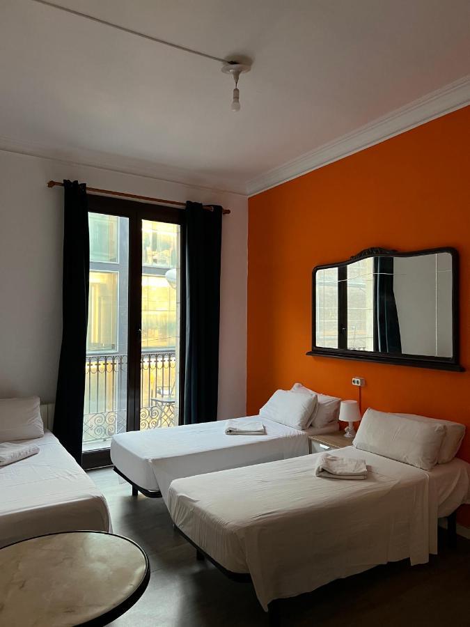 Pension Arosa Barcelona Ngoại thất bức ảnh