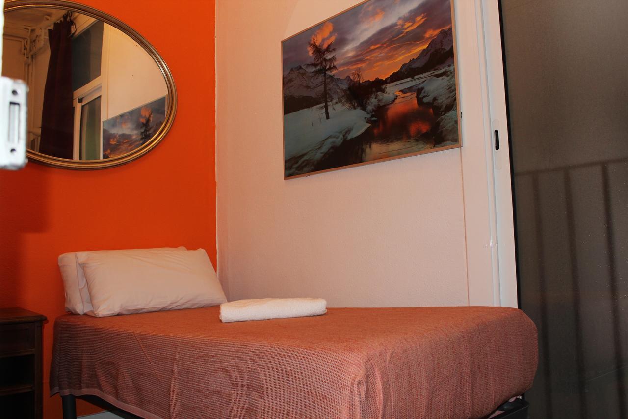 Pension Arosa Barcelona Ngoại thất bức ảnh