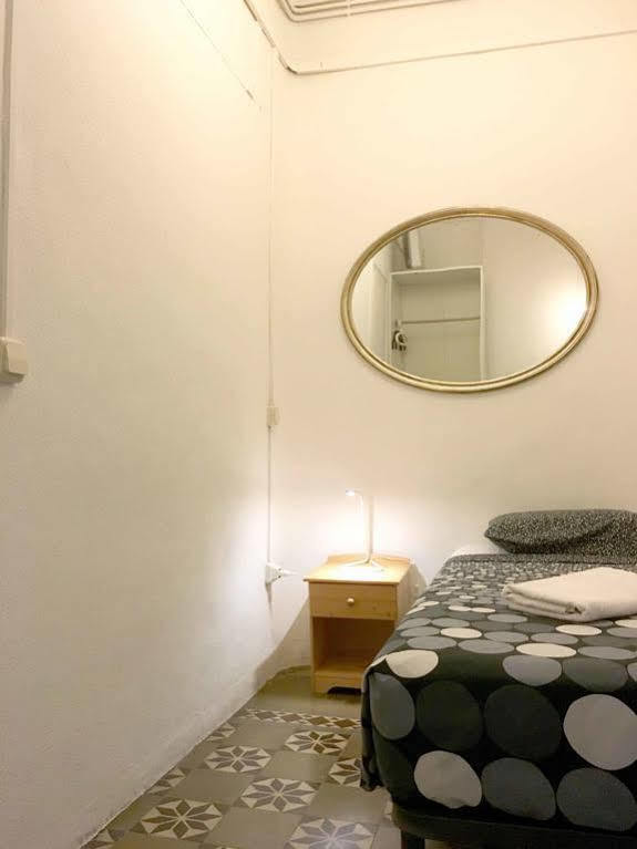 Pension Arosa Barcelona Ngoại thất bức ảnh