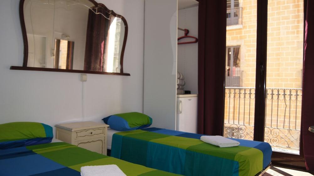 Pension Arosa Barcelona Ngoại thất bức ảnh